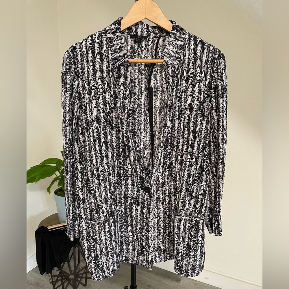 COS abstract chevron Patterned Blazer pockets